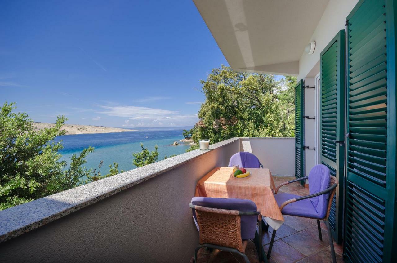 Apartments By The Sea In Lopar Exterior photo